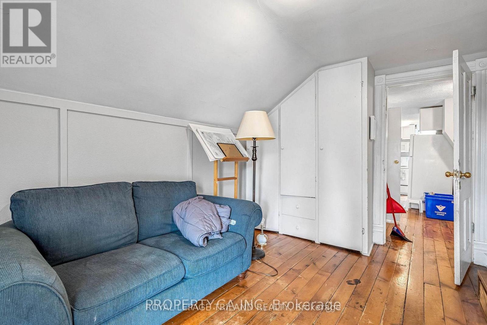 B - 23 Saunby Street, London North, Ontario  N6G 1A2 - Photo 11 - X13237048