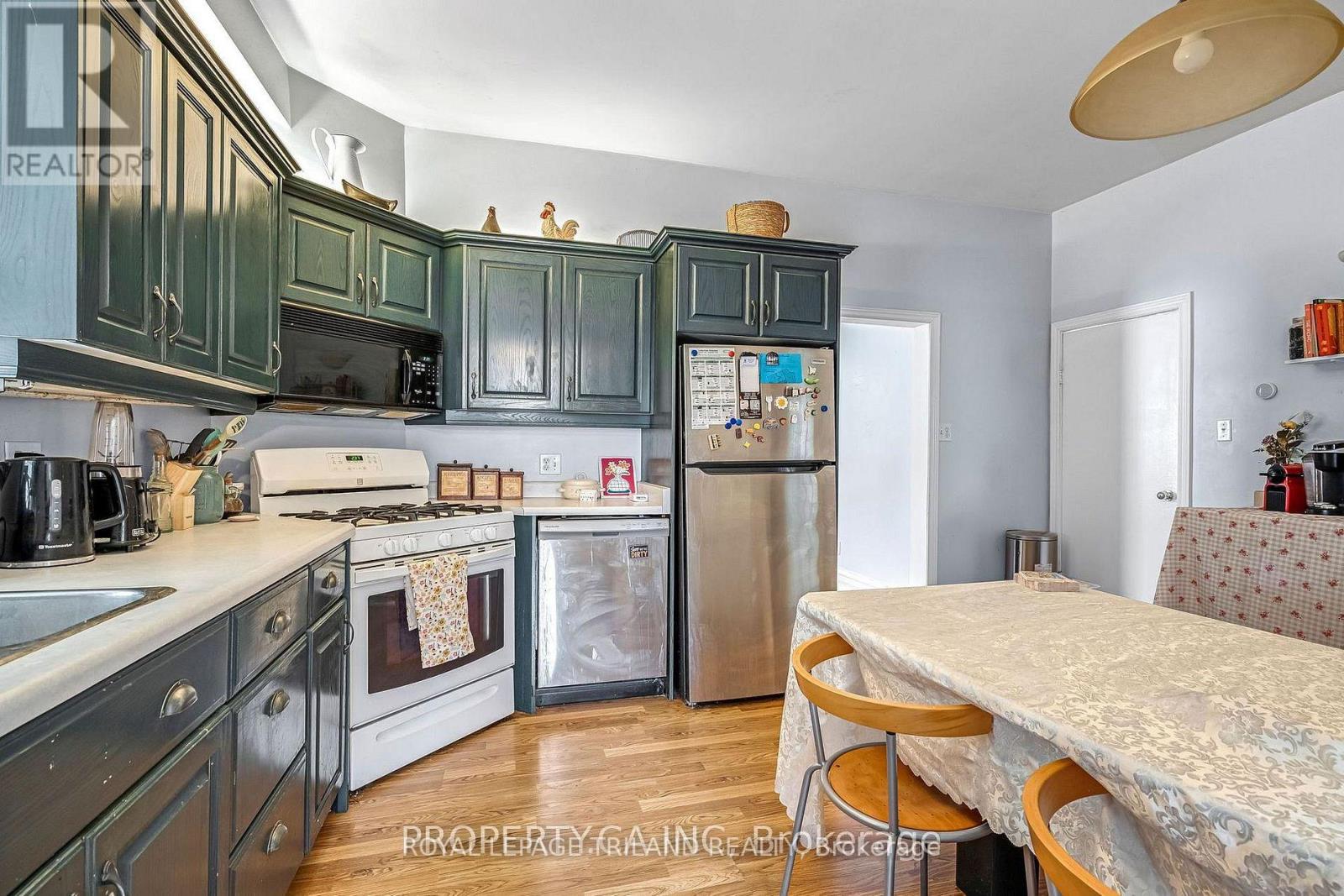 A - 23 Saunby Street, London North, Ontario  N6G 1A2 - Photo 8 - X13237054