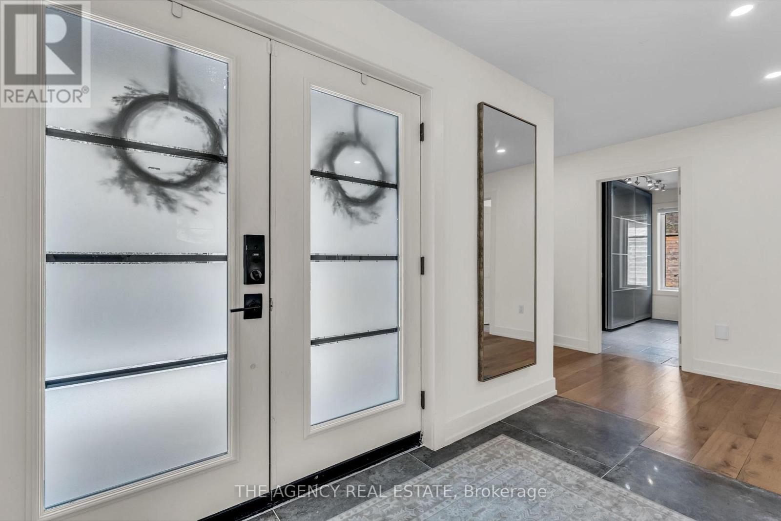 32 Hunt Village Crescent, London North, Ontario  N6H 4A3 - Photo 4 - X13237100