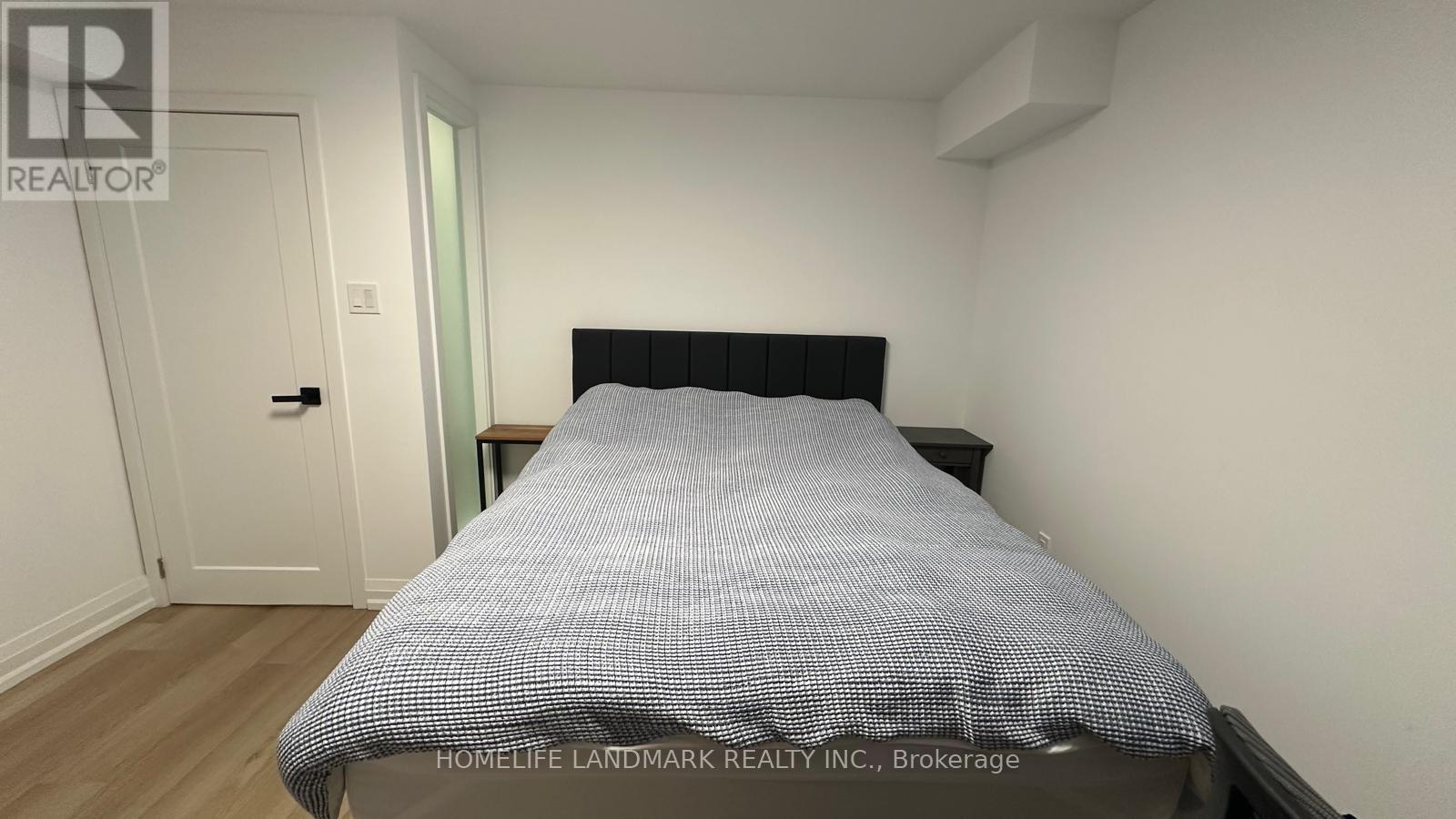 5 Henry Bauer Avenue, Markham, Ontario  L6C 0W8 - Photo 16 - N13235304