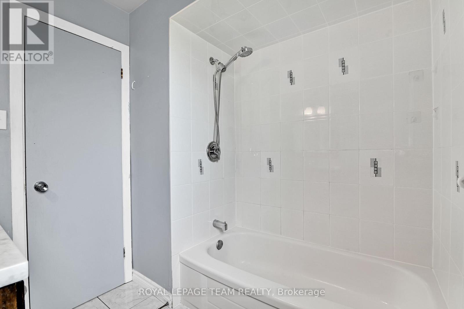 114 Chesterton Drive, Ottawa, Ontario  K2E 5T6 - Photo 24 - X13237014