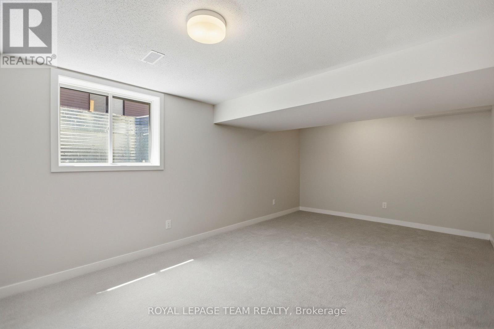 1042 Elixir Place, Ottawa, Ontario K2W 0P4 - Photo 26 - X13237018