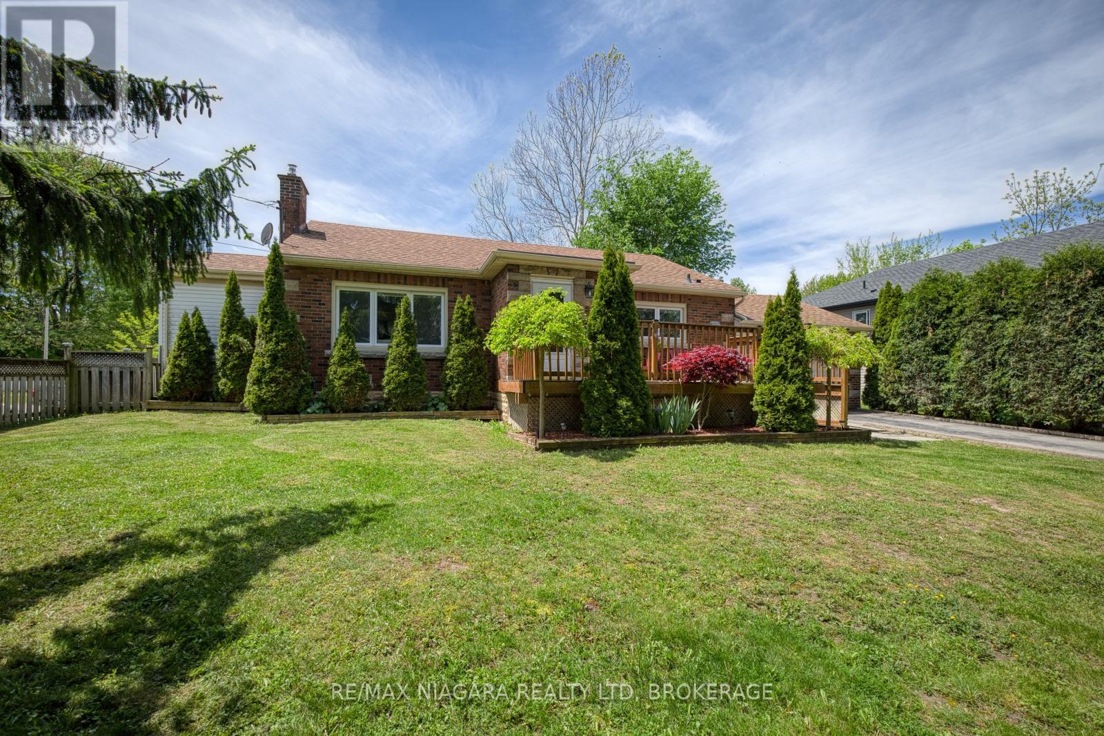 31 Carlton Avenue, Welland, Ontario  L3C 1P8 - Photo 3 - X13237112