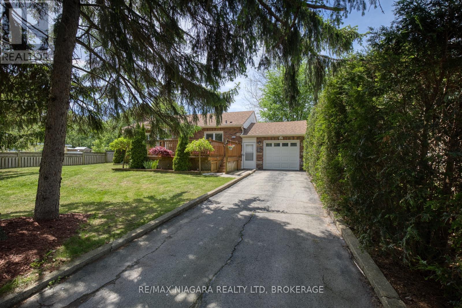 31 Carlton Avenue, Welland, Ontario  L3C 1P8 - Photo 4 - X13237112