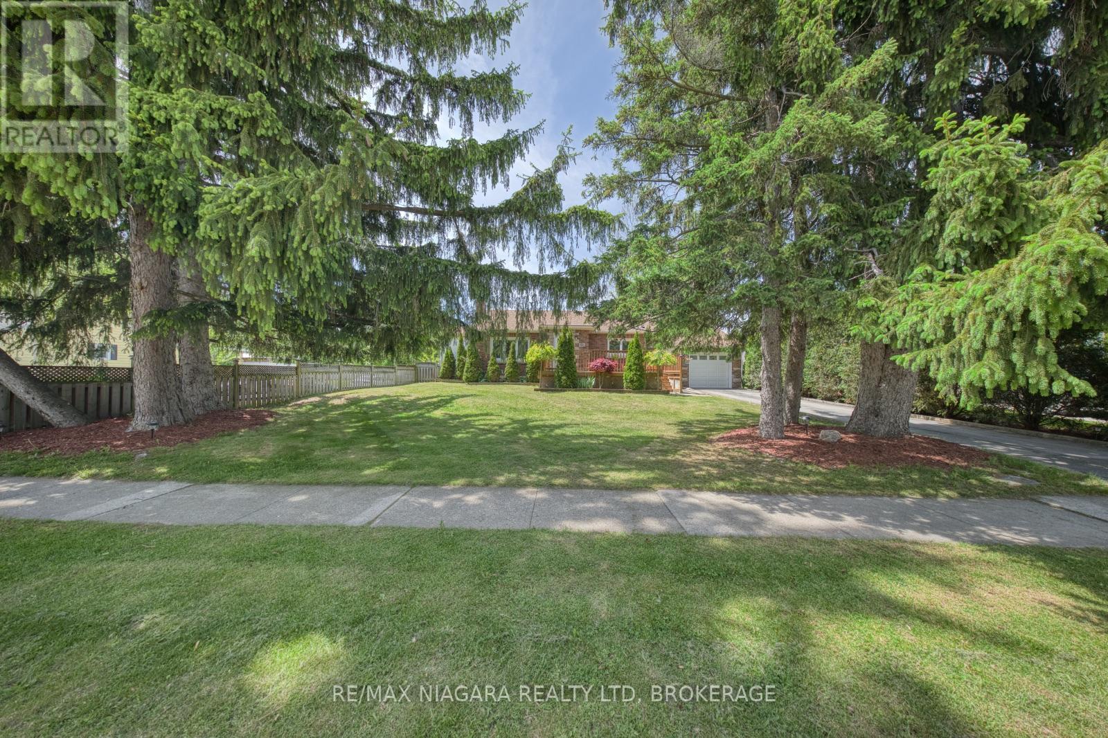 31 Carlton Avenue, Welland, Ontario  L3C 1P8 - Photo 6 - X13237112