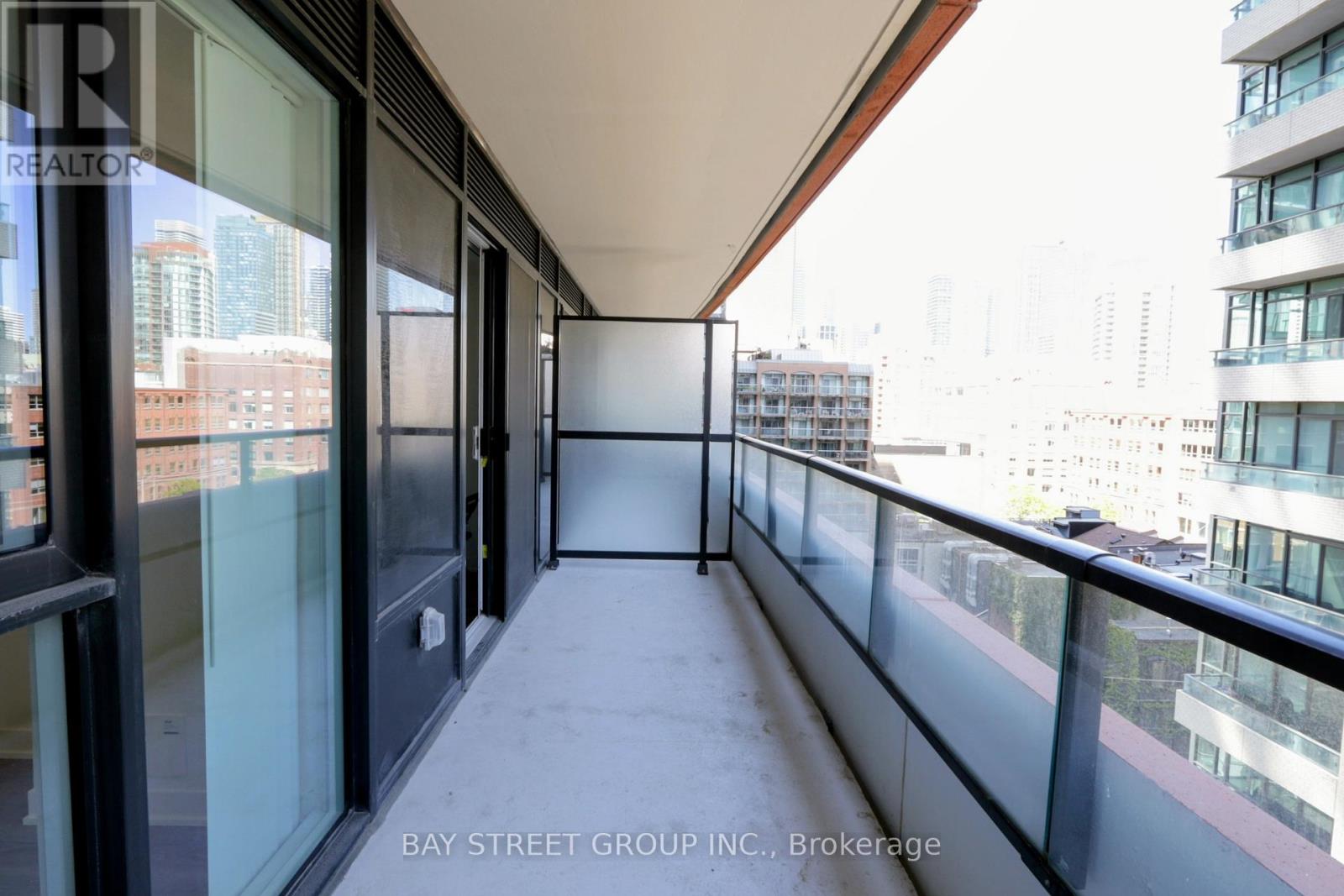 919 - 180 Front Street E, Toronto, Ontario  M5A 0K9 - Photo 13 - C13236434