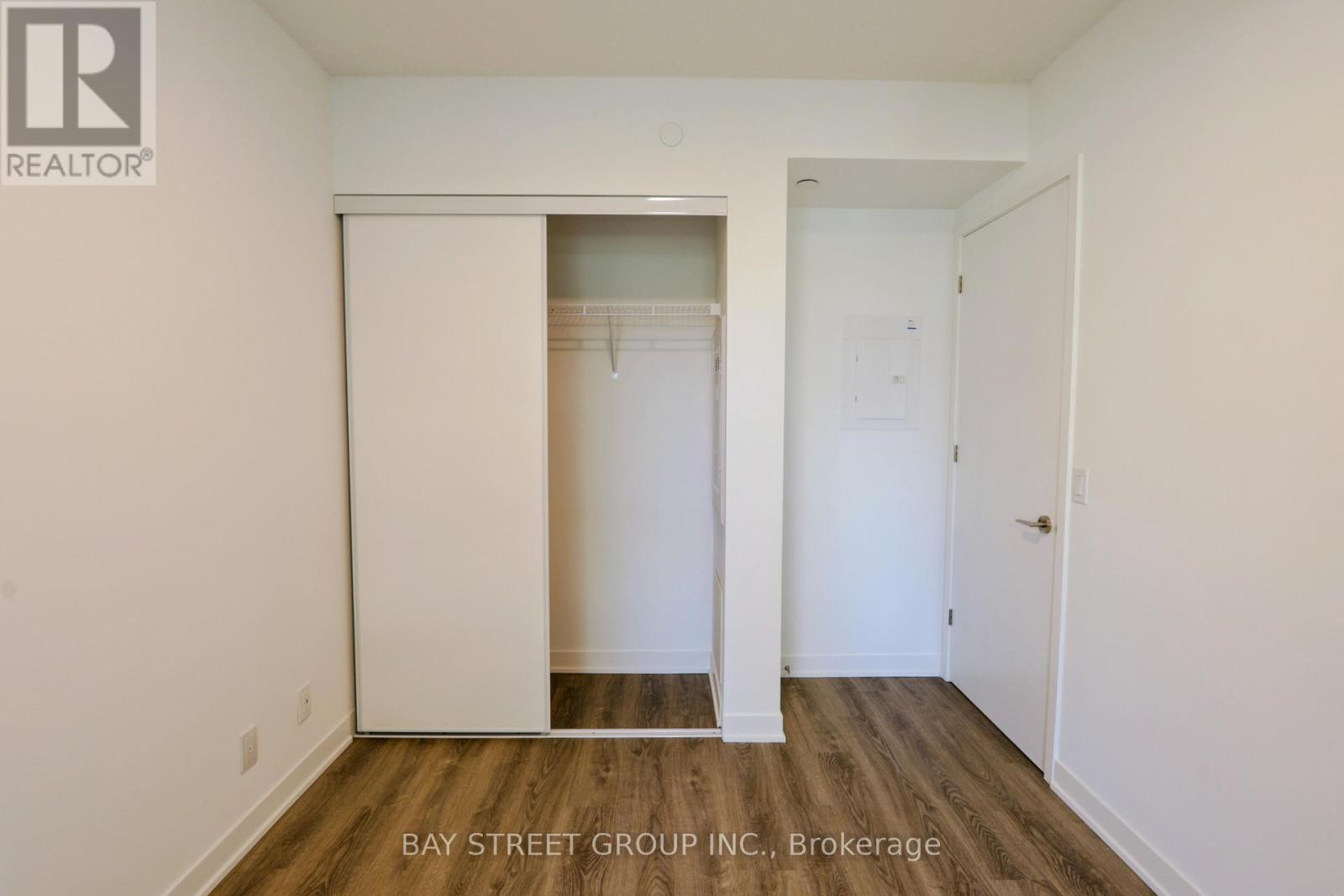919 - 180 Front Street E, Toronto, Ontario  M5A 0K9 - Photo 4 - C13236434