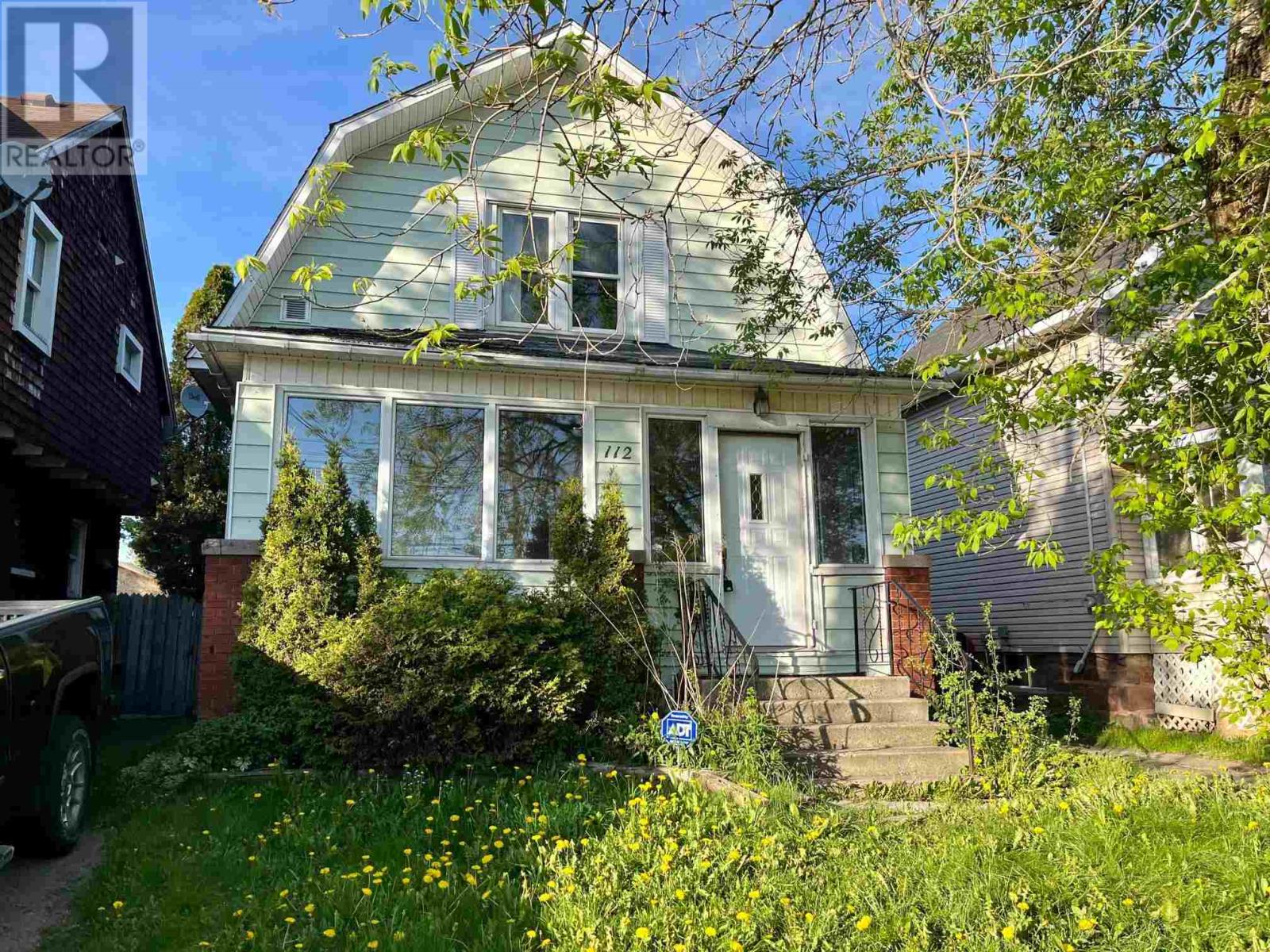 112 London St, Sault Ste. Marie, Ontario  P6A 2S4 - Photo 2 - SM261305