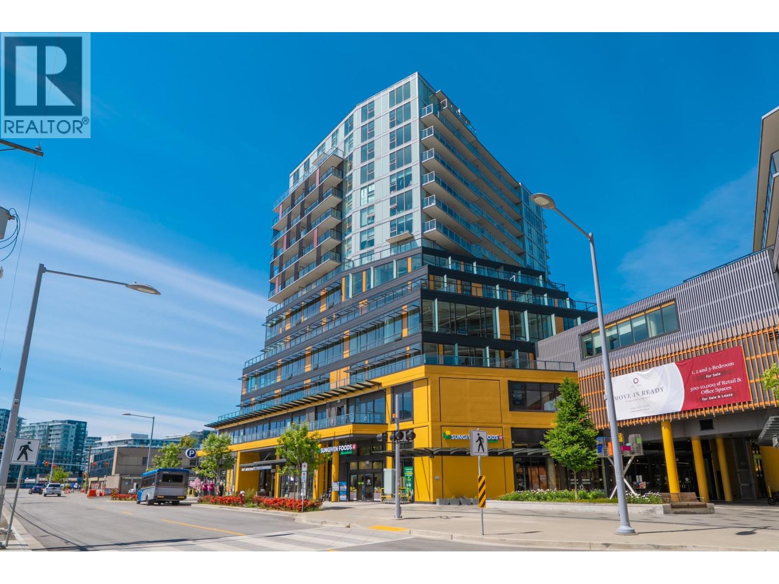 1202 8111 PARK ROAD