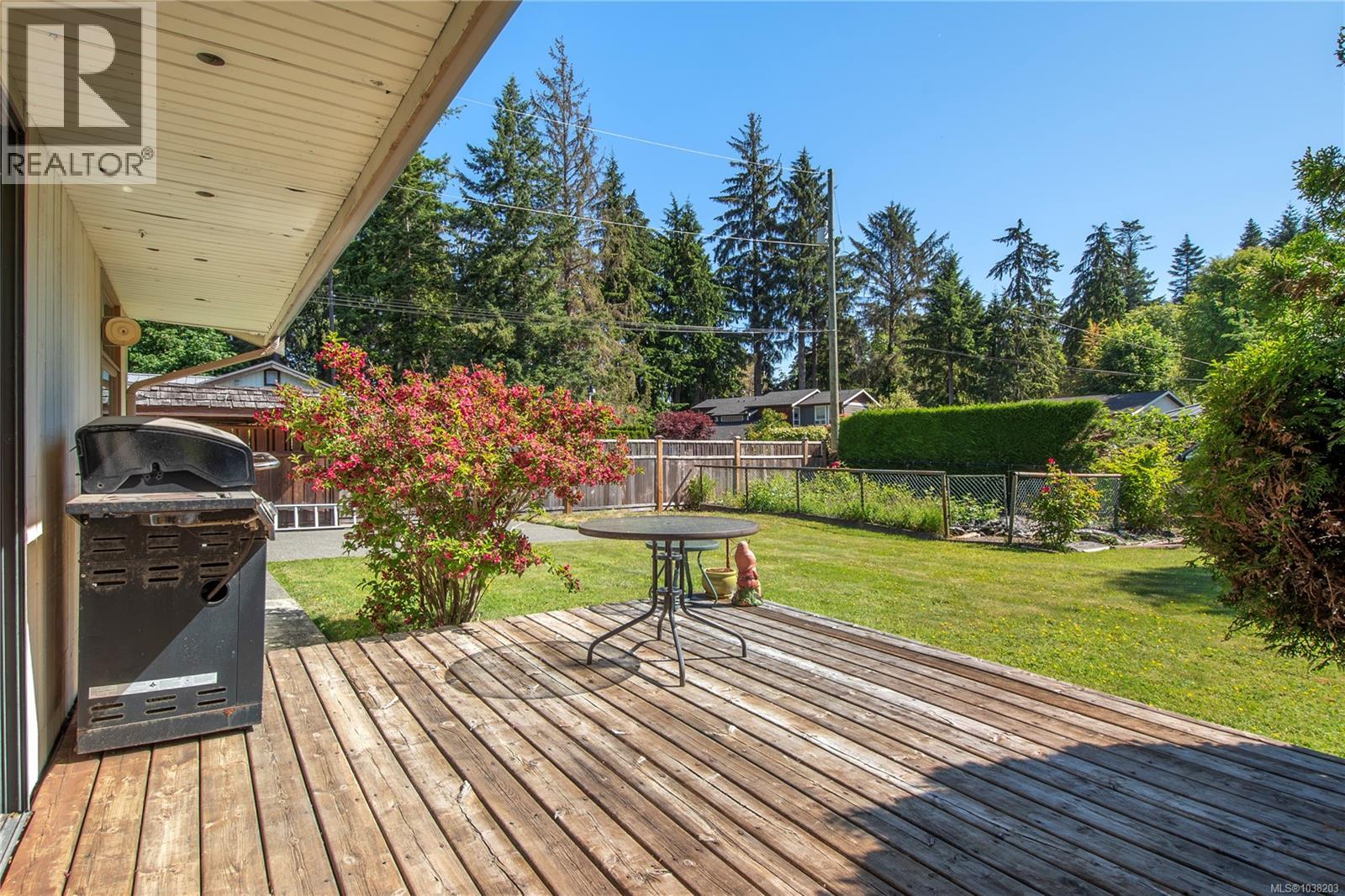 1829 Galerno Rd, Campbell River, British Columbia  V9W 5W7 - Photo 19 - 1038203