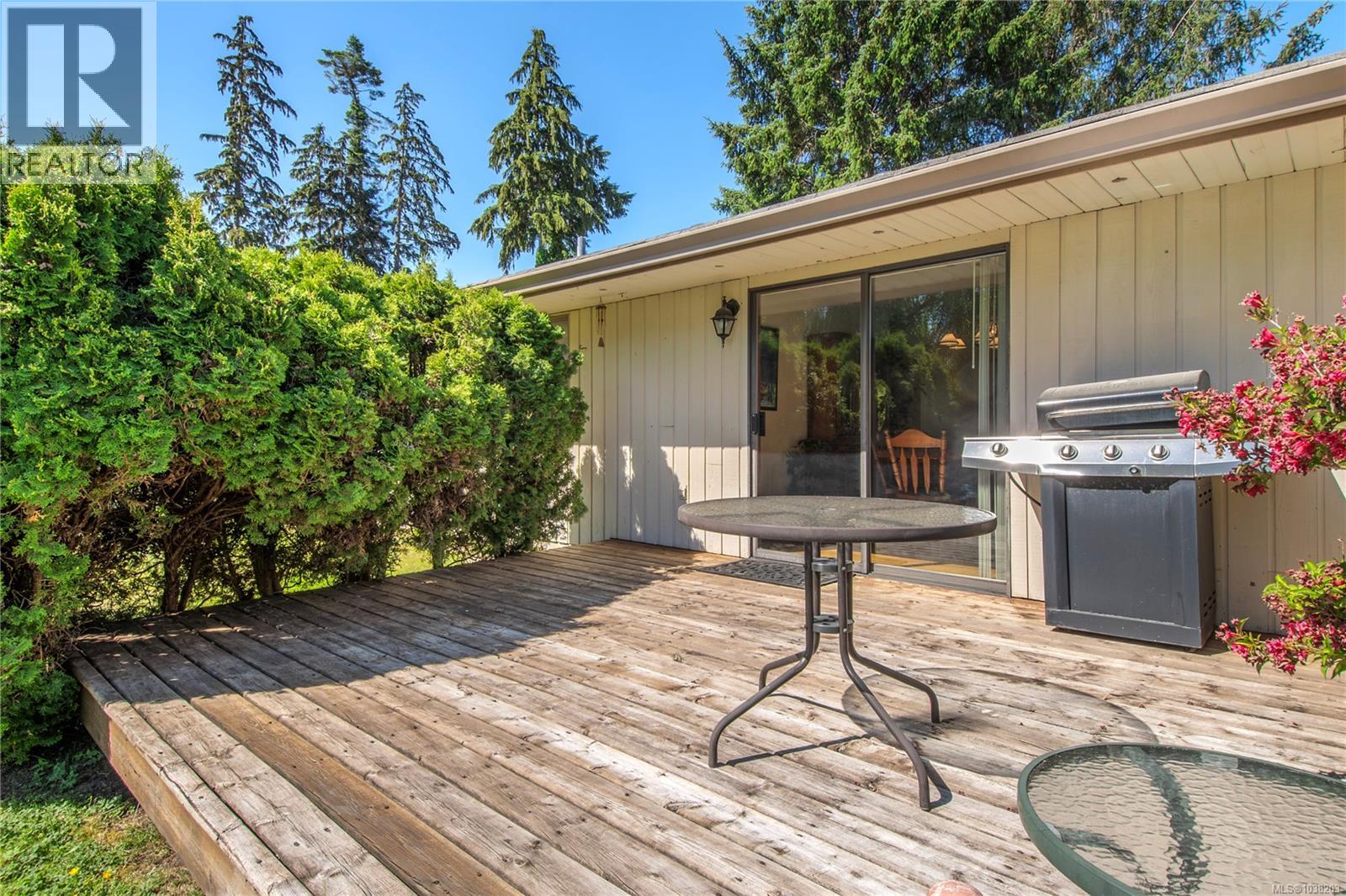1829 Galerno Rd, Campbell River, British Columbia  V9W 5W7 - Photo 20 - 1038203