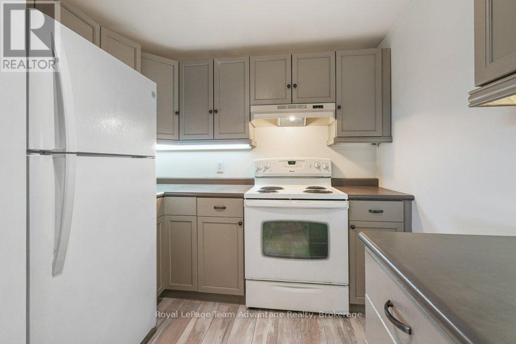 17 Joseph Street, Parry Sound, Ontario  P2A 2G3 - Photo 15 - X13237102