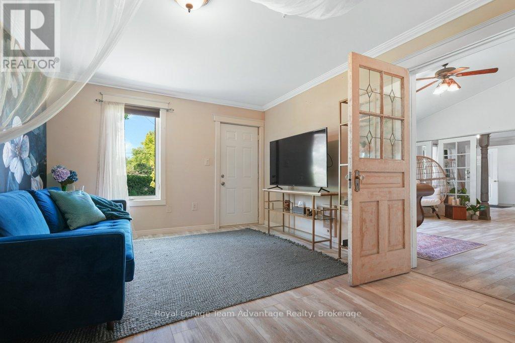 17 Joseph Street, Parry Sound, Ontario  P2A 2G3 - Photo 23 - X13237102