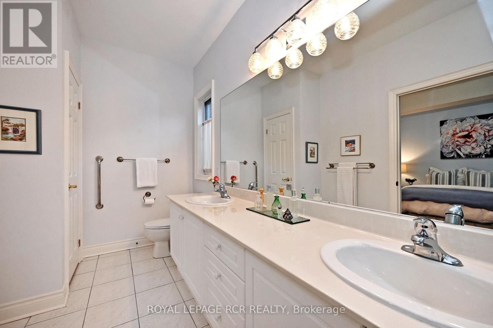 7 Arnie's Chance, Whitchurch-Stouffville, Ontario  L4A 1L7 - Photo 17 - N12953704