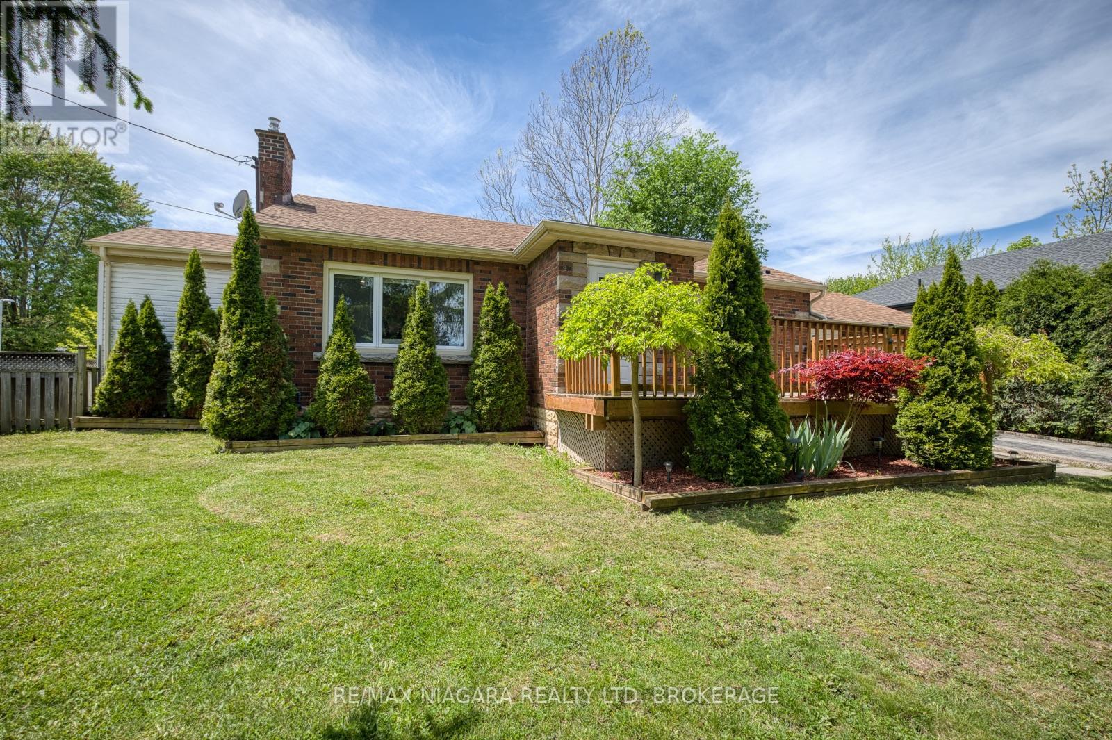 31 CARLTON AVENUE, Welland, Ontario