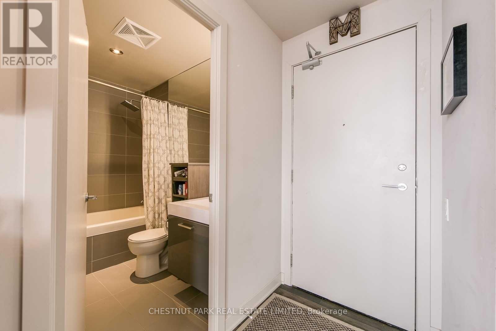 1009 - 318 King Street E, Toronto, Ontario  M5A 1K6 - Photo 4 - C13236900