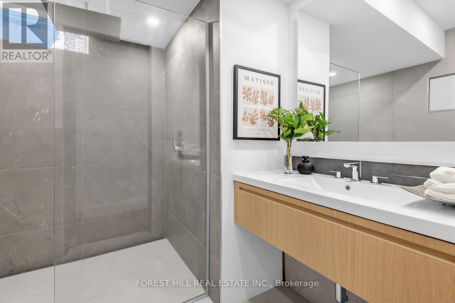 309 LONSDALE ROAD Toronto (Casa Loma), ON M4V 1X3