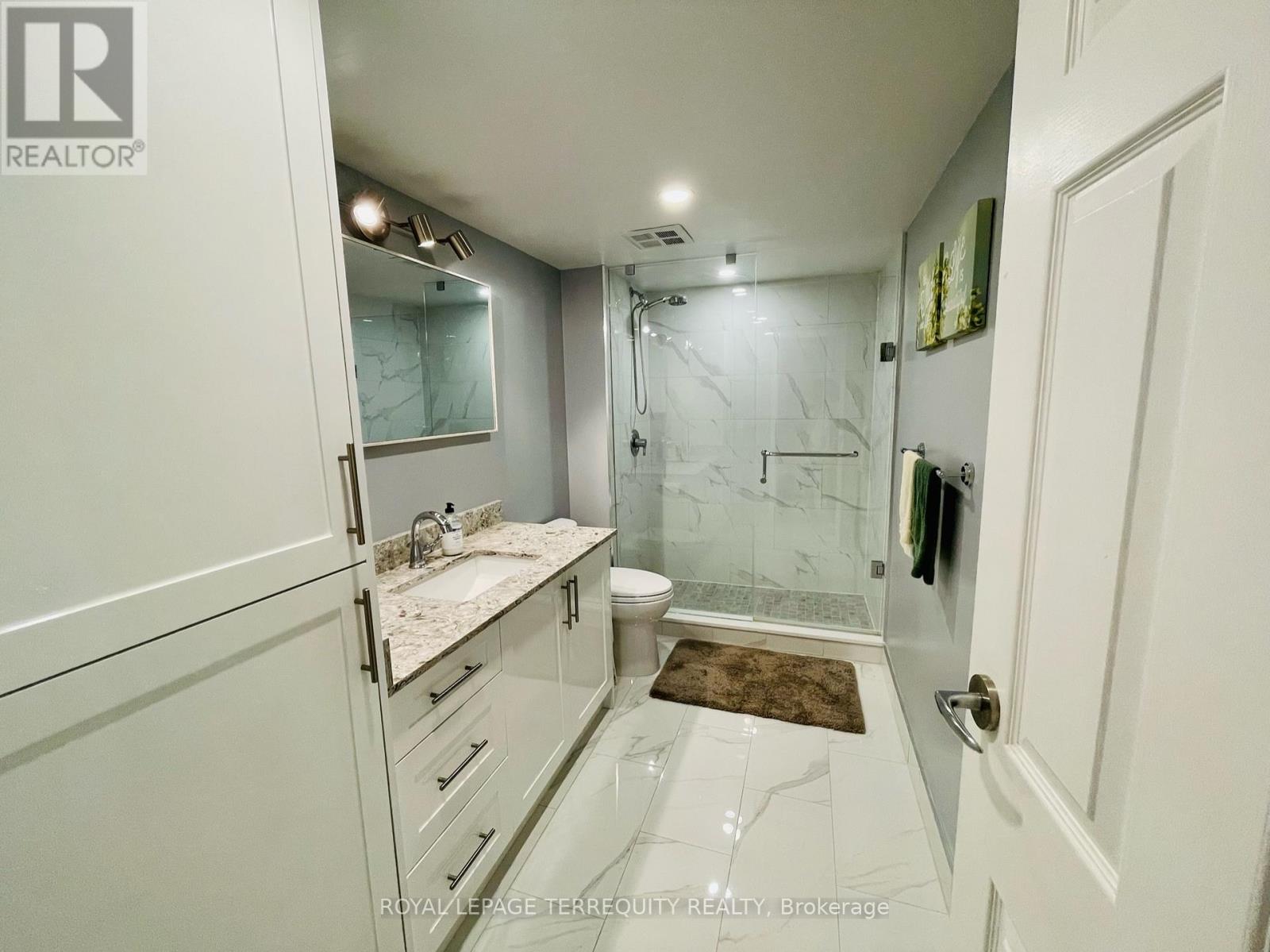 1412 - 25 The Esplanade, Toronto, Ontario  M5E 1W5 - Photo 10 - C13236996