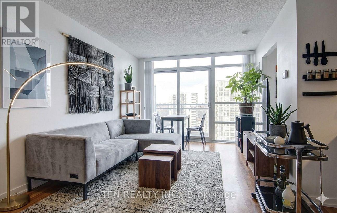 1723 - 38 Joe Shuster Way, Toronto, Ontario  M6K 0A5 - Photo 2 - C13237066