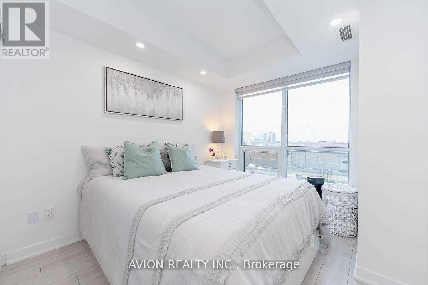 336 - 31 Tippett Road, Toronto, Ontario  M3H 0C8 - Photo 13 - C13237104