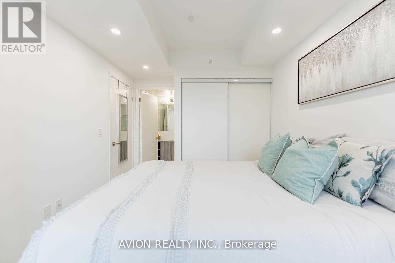 336 - 31 Tippett Road, Toronto, Ontario  M3H 0C8 - Photo 16 - C13237104