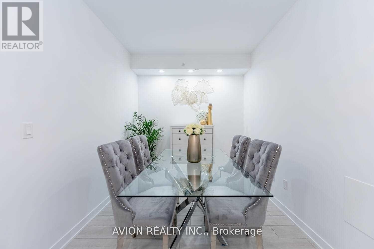 336 - 31 Tippett Road, Toronto, Ontario  M3H 0C8 - Photo 8 - C13237104