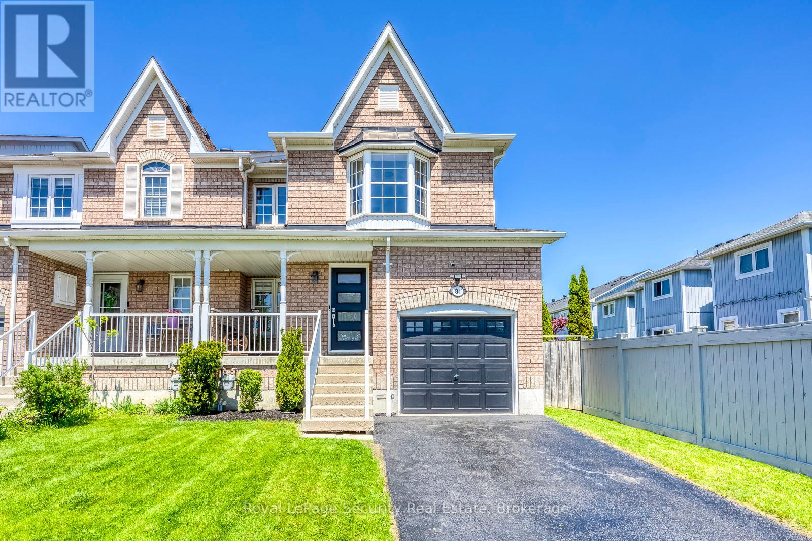 81 Ipswich Place, Whitby, Ontario  L1M 2K1 - Photo 1 - E13236976