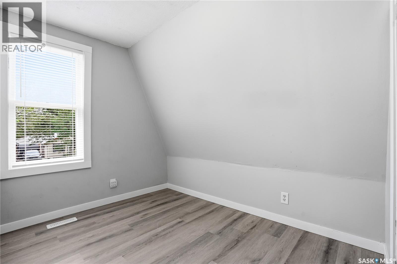 735 Wascana Street, Regina, Saskatchewan  S4T 4H6 - Photo 22 - SK038182