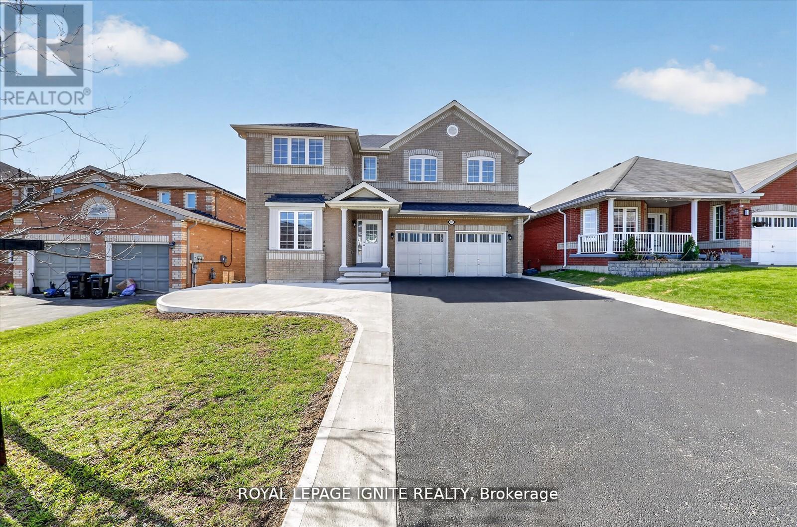 1447 Bassingthwaite Court, Innisfil, Ontario  L9S 0E1 - Photo 2 - N13237002