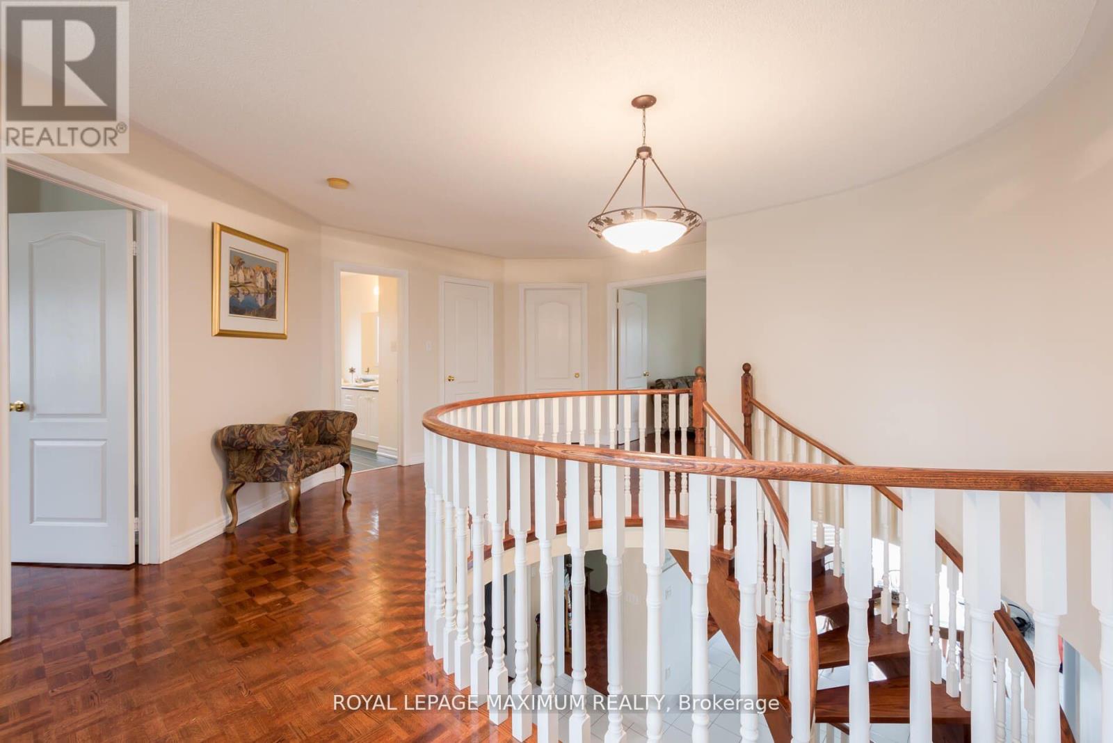 195 Gridleigh Park Crescent W, Vaughan, Ontario  L4H 1H9 - Photo 13 - N13237070