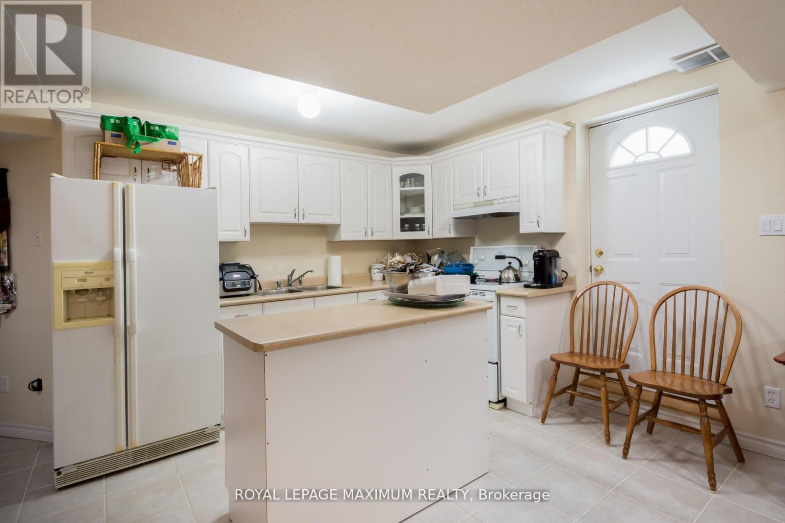 195 Gridleigh Park Crescent W, Vaughan, Ontario  L4H 1H9 - Photo 22 - N13237070