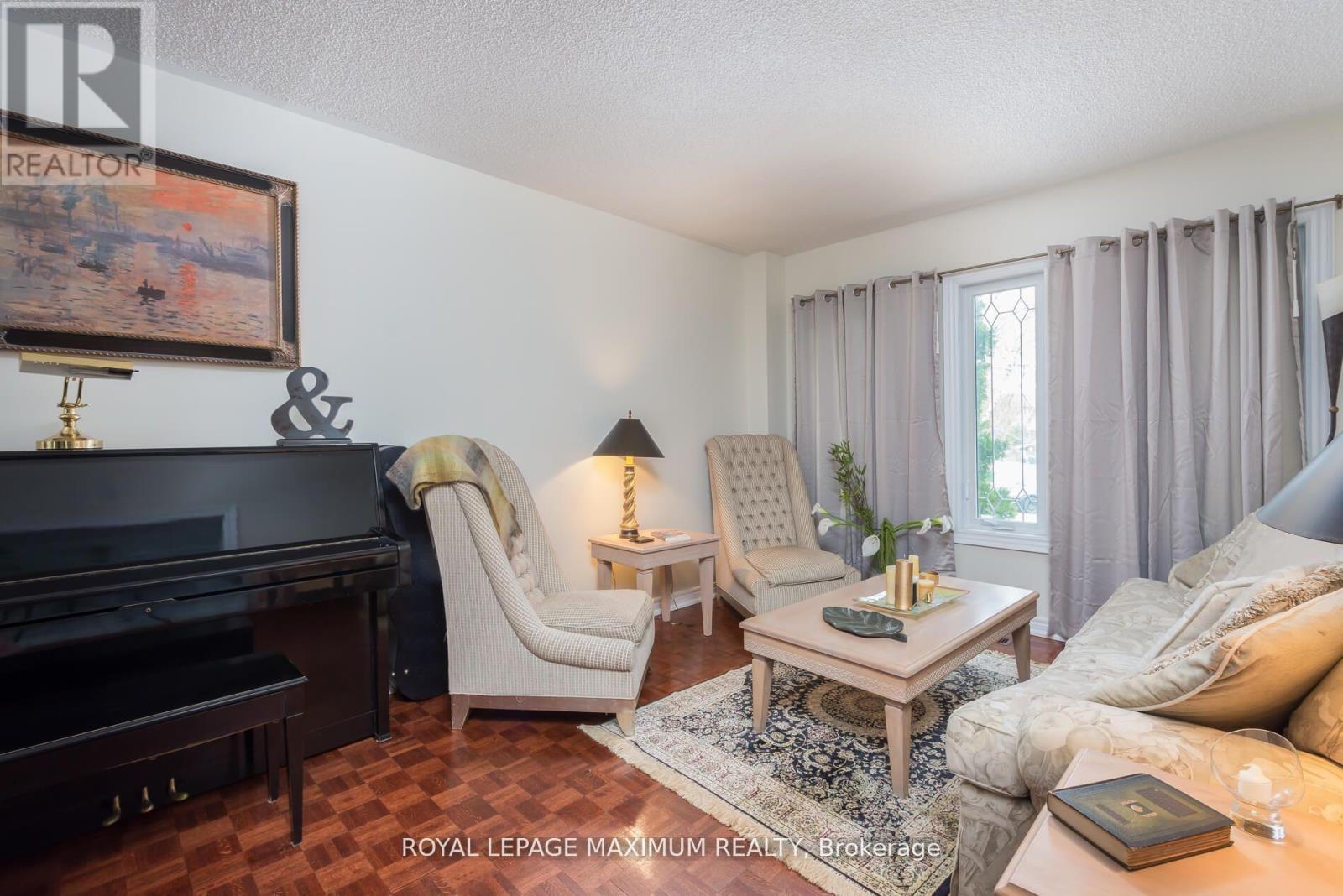 195 Gridleigh Park Crescent W, Vaughan, Ontario  L4H 1H9 - Photo 4 - N13237070