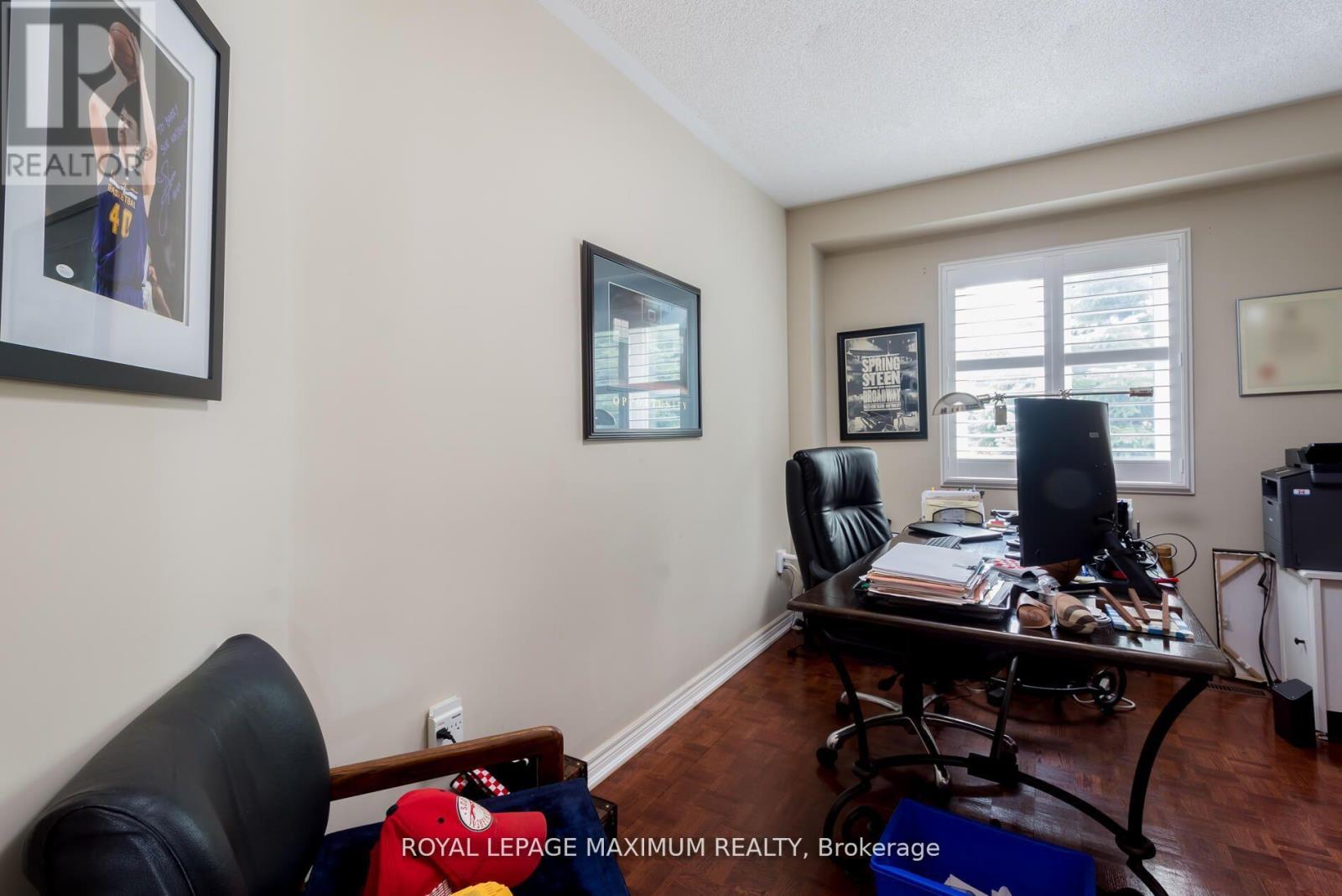 195 Gridleigh Park Crescent W, Vaughan, Ontario  L4H 1H9 - Photo 9 - N13237070