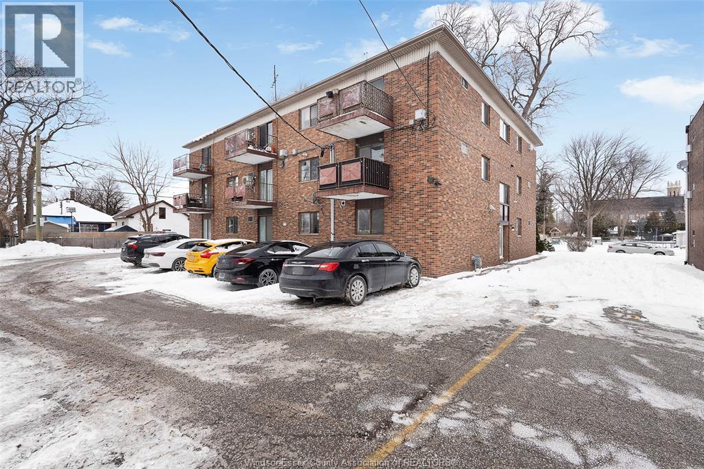 1655 Rooney Street, Windsor, Ontario  N9B 1L1 - Photo 2 - 26013067