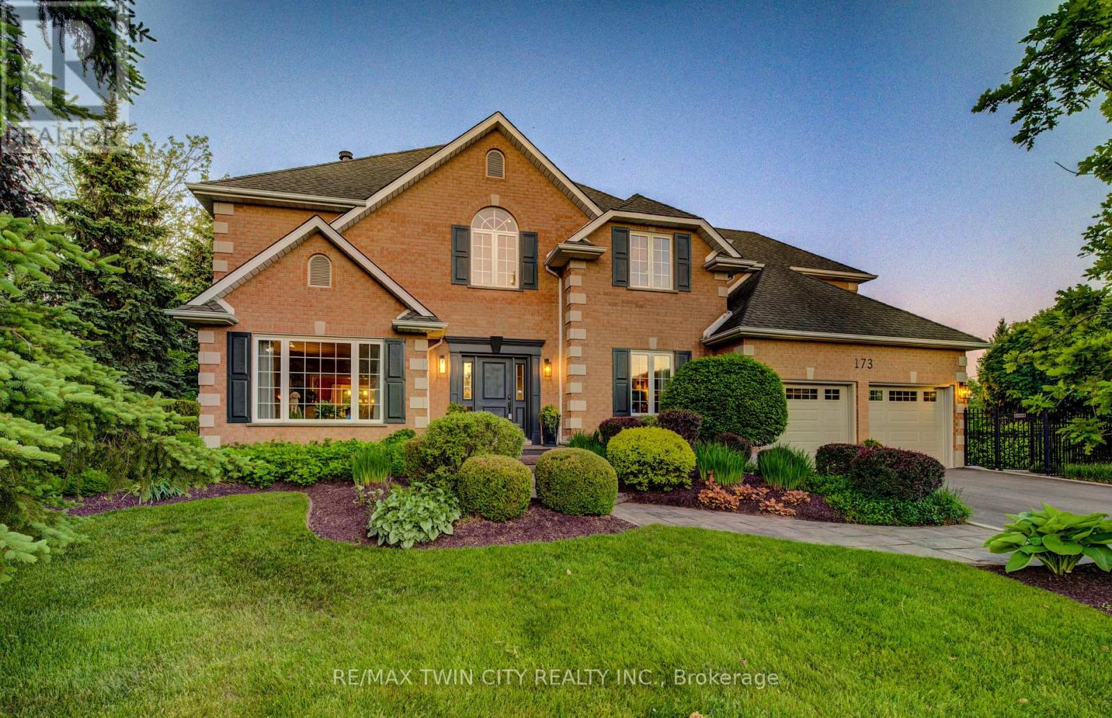 173 Golf Course Road, Woolwich, Ontario  N0B 1N0 - Photo 2 - X13207372