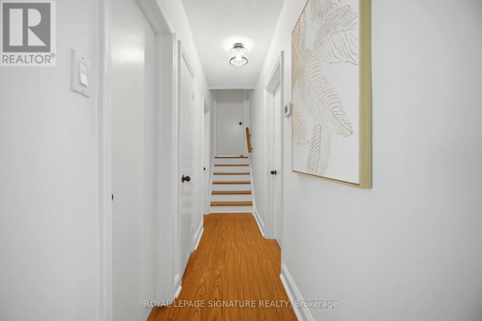 16 King Georges Drive, Toronto, Ontario  M6M 2G9 - Photo 19 - W13236846