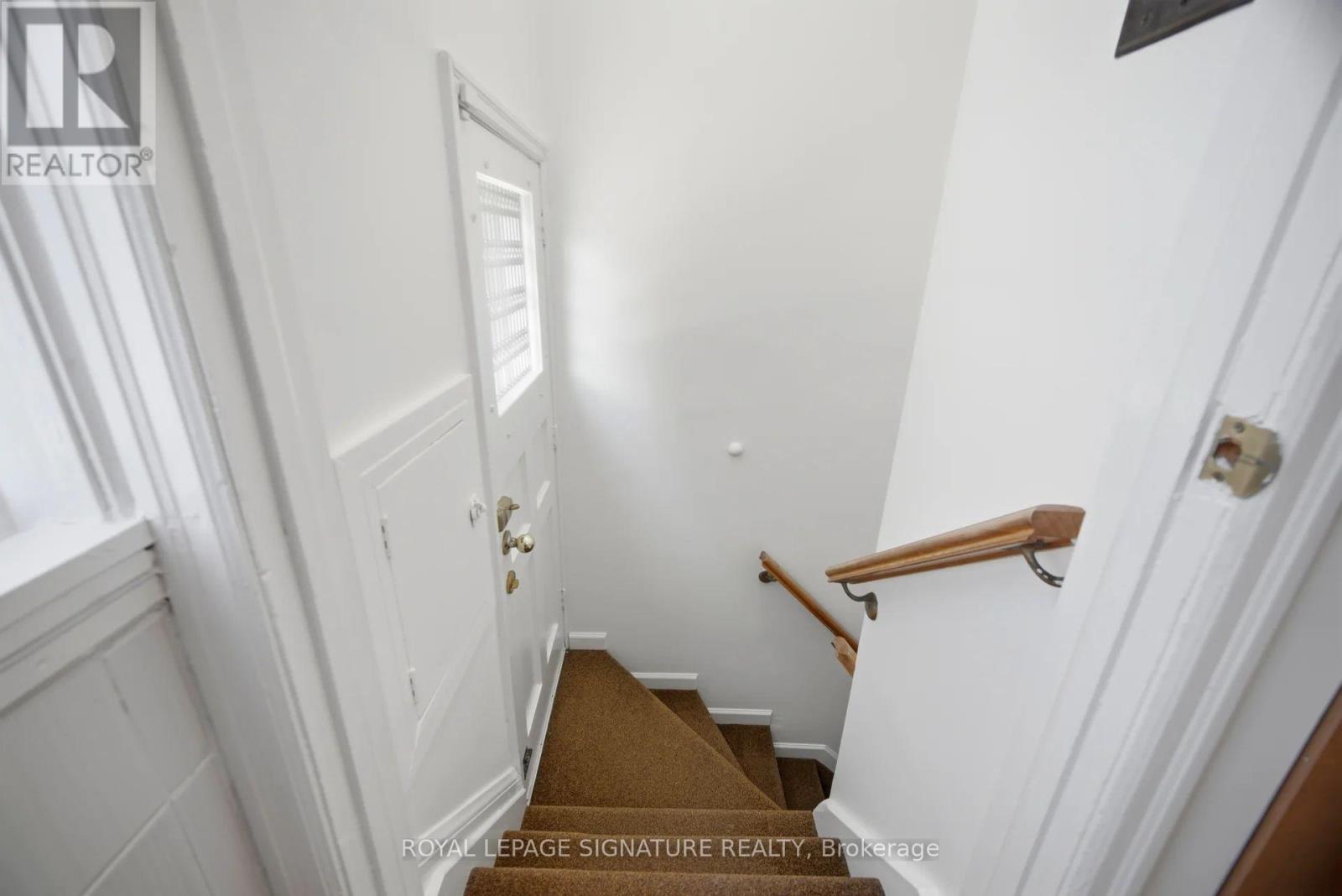 16 King Georges Drive, Toronto, Ontario  M6M 2G9 - Photo 29 - W13236846