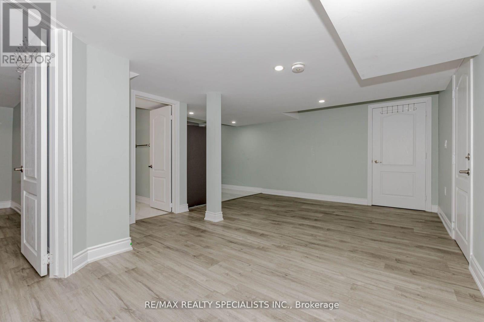 B - 74 Clockwork Drive, Brampton, Ontario L7A 5J1 - Photo 12 - W13236850