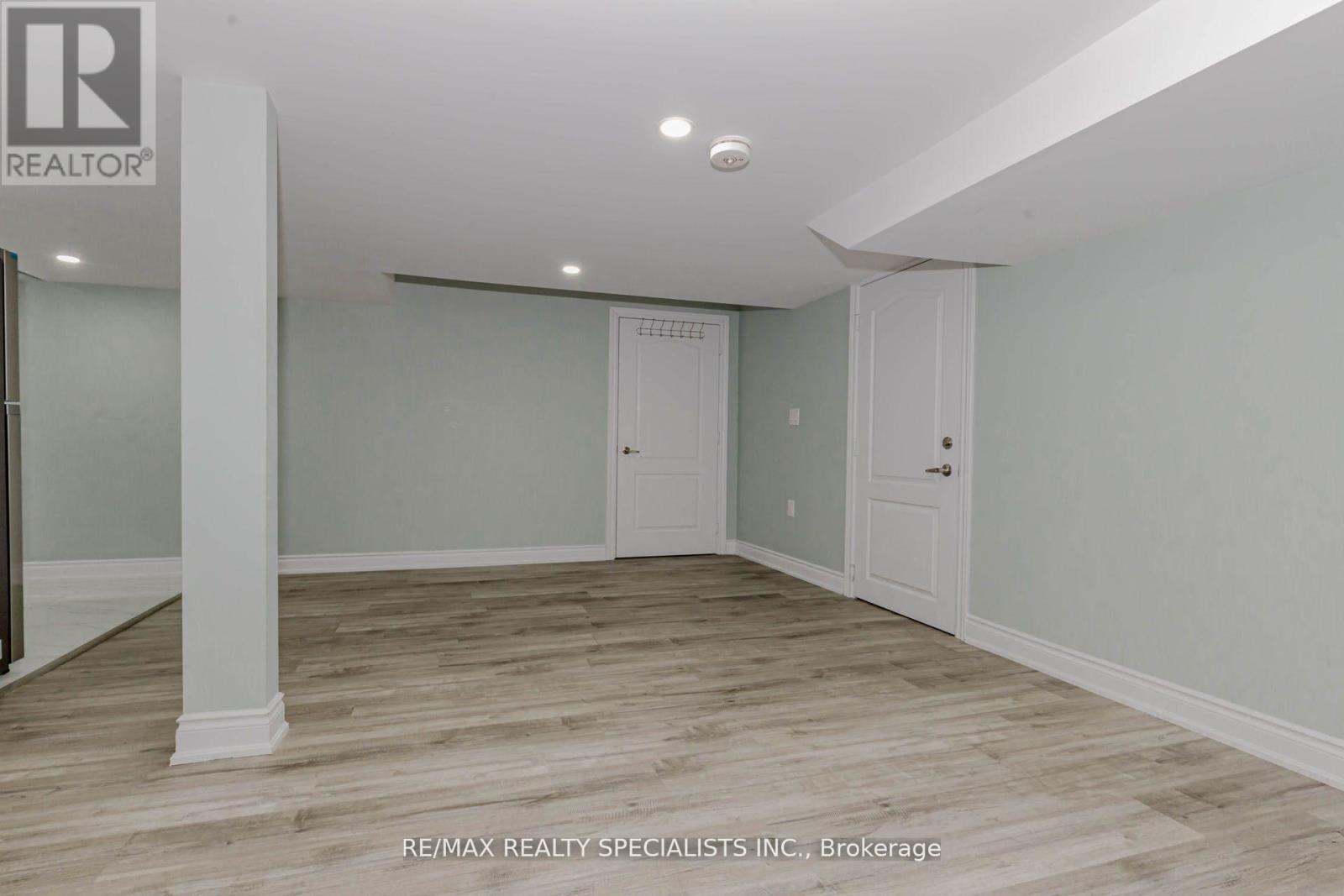 B - 74 Clockwork Drive, Brampton, Ontario L7A 5J1 - Photo 13 - W13236850