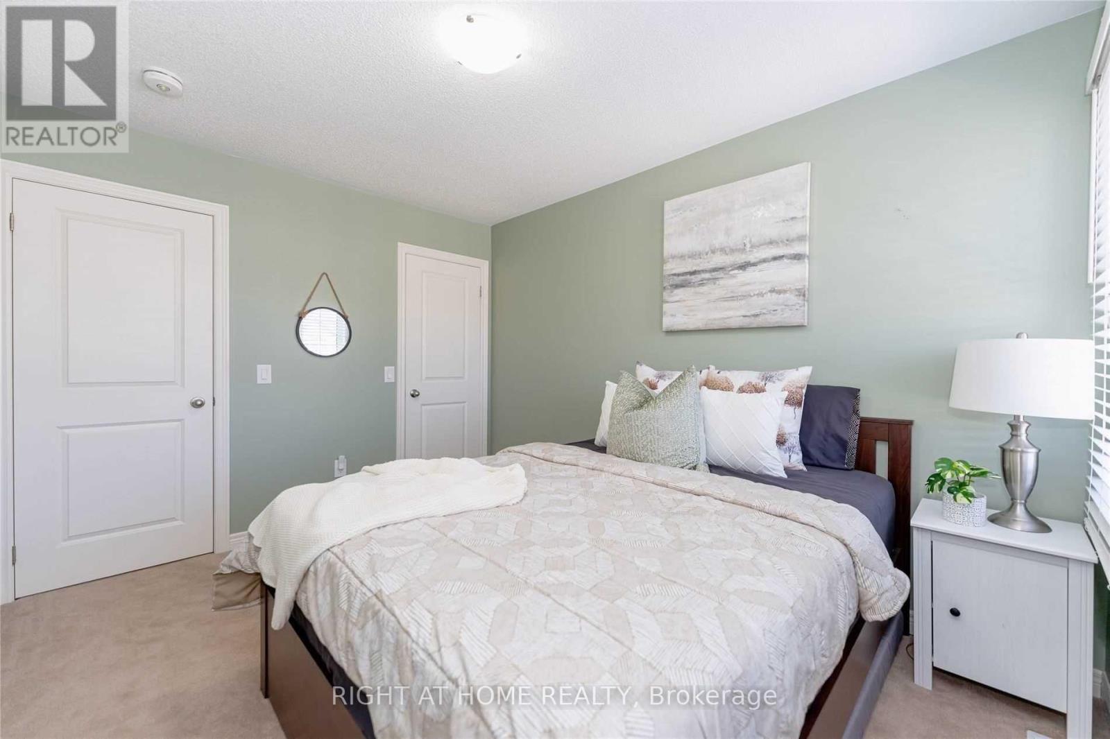 41 Dufay Road, Brampton, Ontario  L7A 4A2 - Photo 6 - W13236894