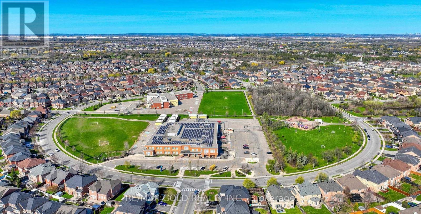 28 Prada Court, Brampton, Ontario  L6P 2K1 - Photo 45 - W13236948
