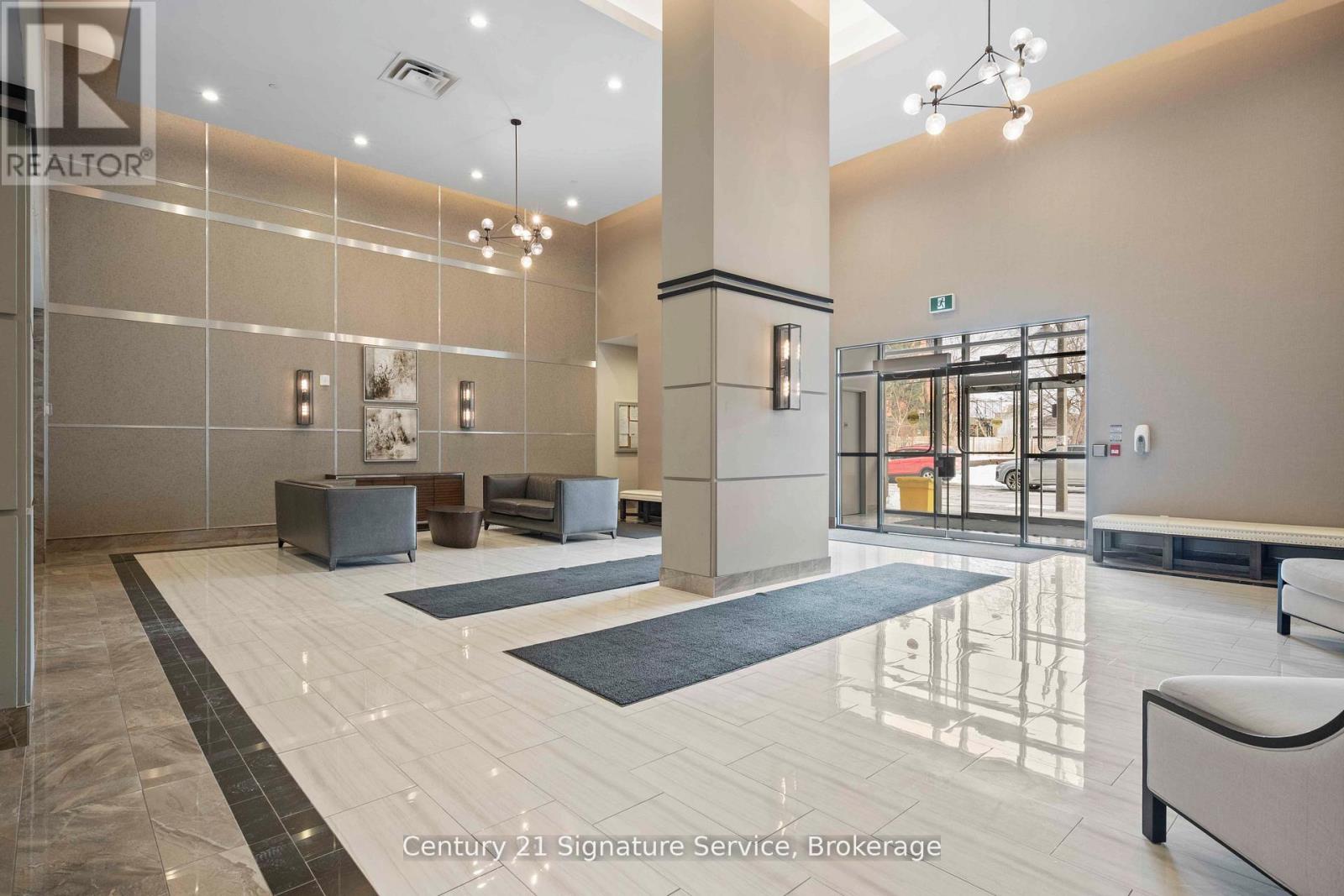 405 - 2486 Old Bronte Road, Oakville, Ontario  L6M 0Y4 - Photo 3 - W13236954