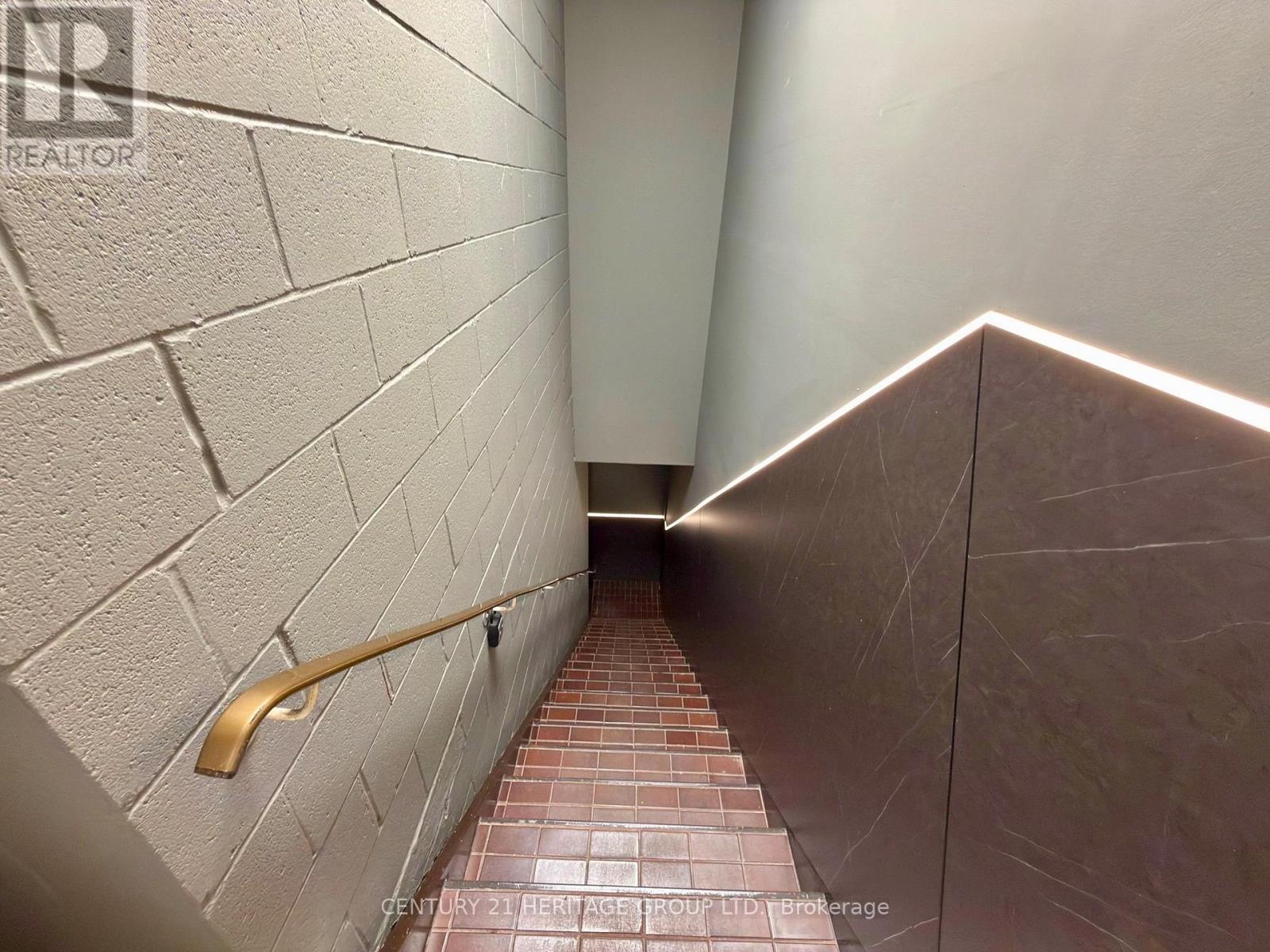13&14 - 4445 Dufferin Street, Toronto, Ontario  M3H 5X2 - Photo 17 - W13236968