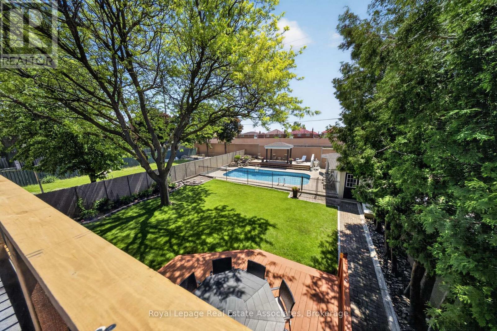48 Hudson Drive, Brampton, Ontario  L6Y 2N7 - Photo 38 - W13236978