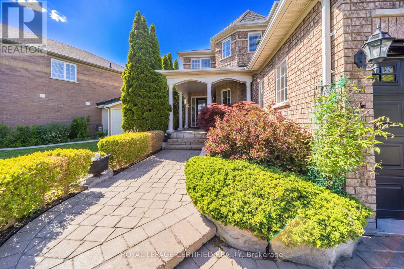141 Vintage Gate, Brampton, Ontario  L6X 5B2 - Photo 4 - W13237030