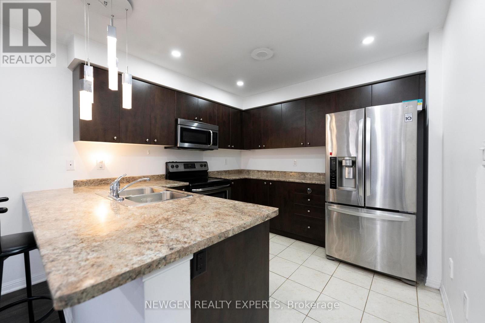 51 Colonel Frank Ching Crescent, Brampton, Ontario  L6Y 5W4 - Photo 15 - W13237056