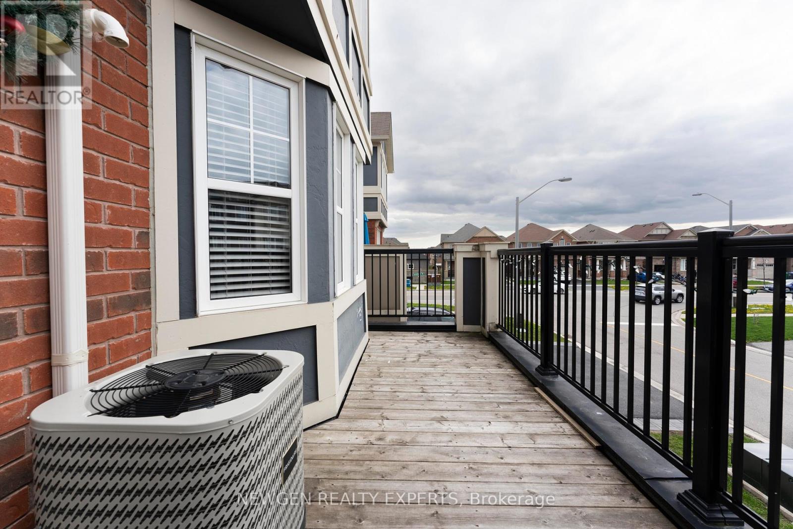 51 Colonel Frank Ching Crescent, Brampton, Ontario  L6Y 5W4 - Photo 26 - W13237056