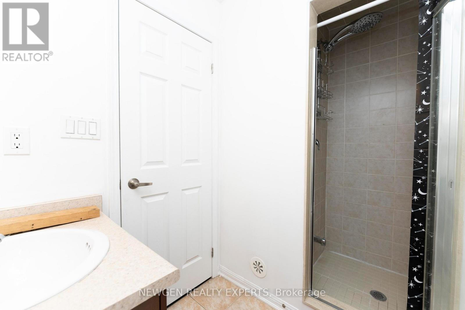 51 Colonel Frank Ching Crescent, Brampton, Ontario  L6Y 5W4 - Photo 39 - W13237056