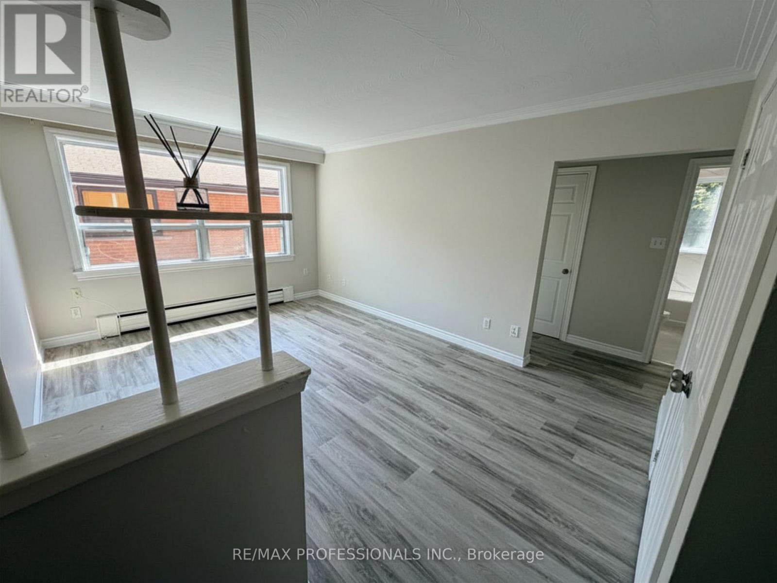 3 - 32 Heman Street, Toronto, Ontario  M8V 1X5 - Photo 5 - W13237080