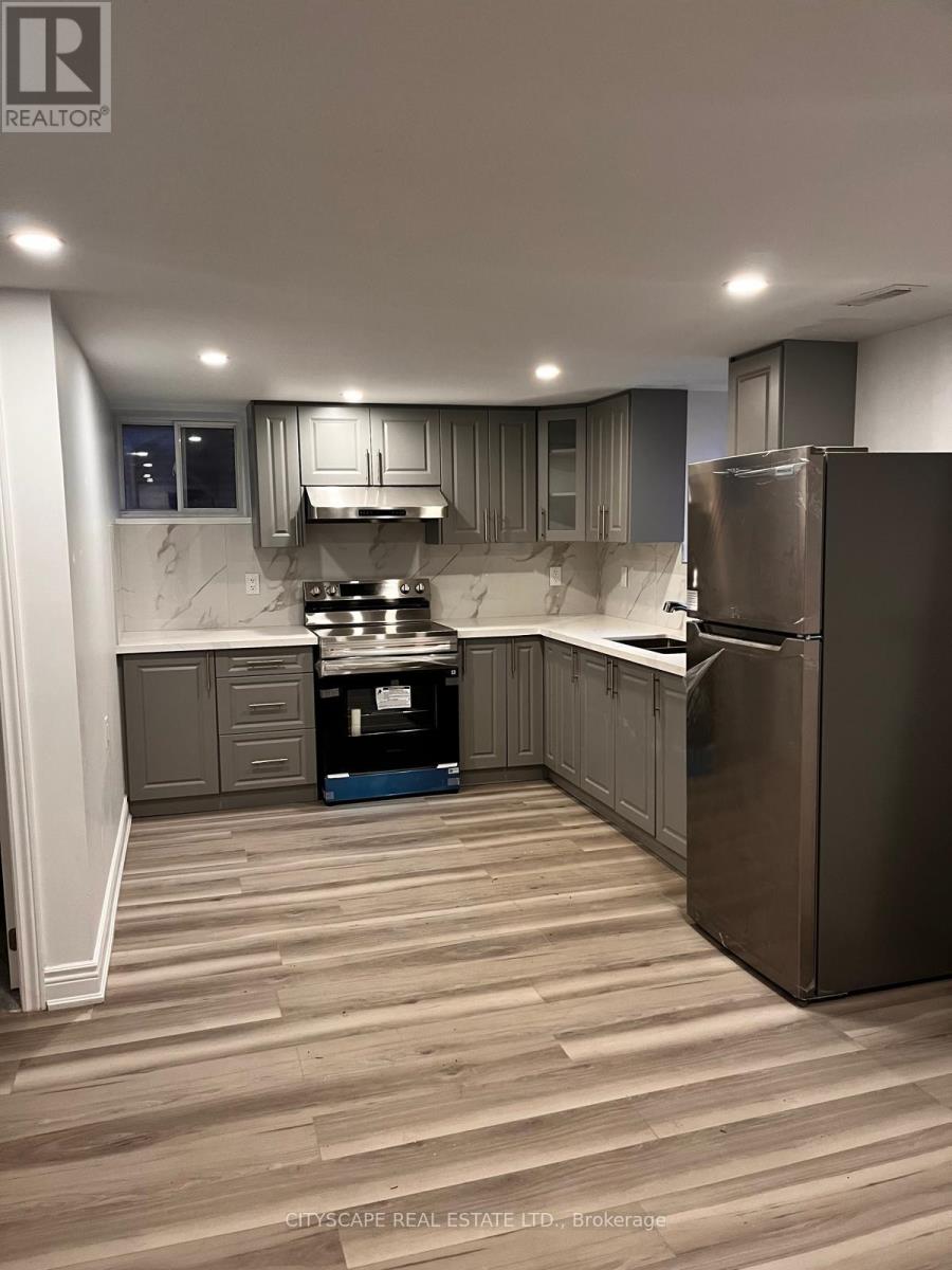 Lower - 233 Bartley Bull Parkway, Brampton, Ontario  L6W 2K9 - Photo 1 - W13237088